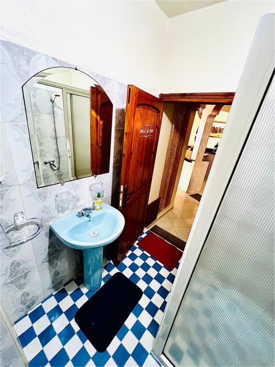 Appartement Vintage Full Equipe Džadída Exteriér fotografie
